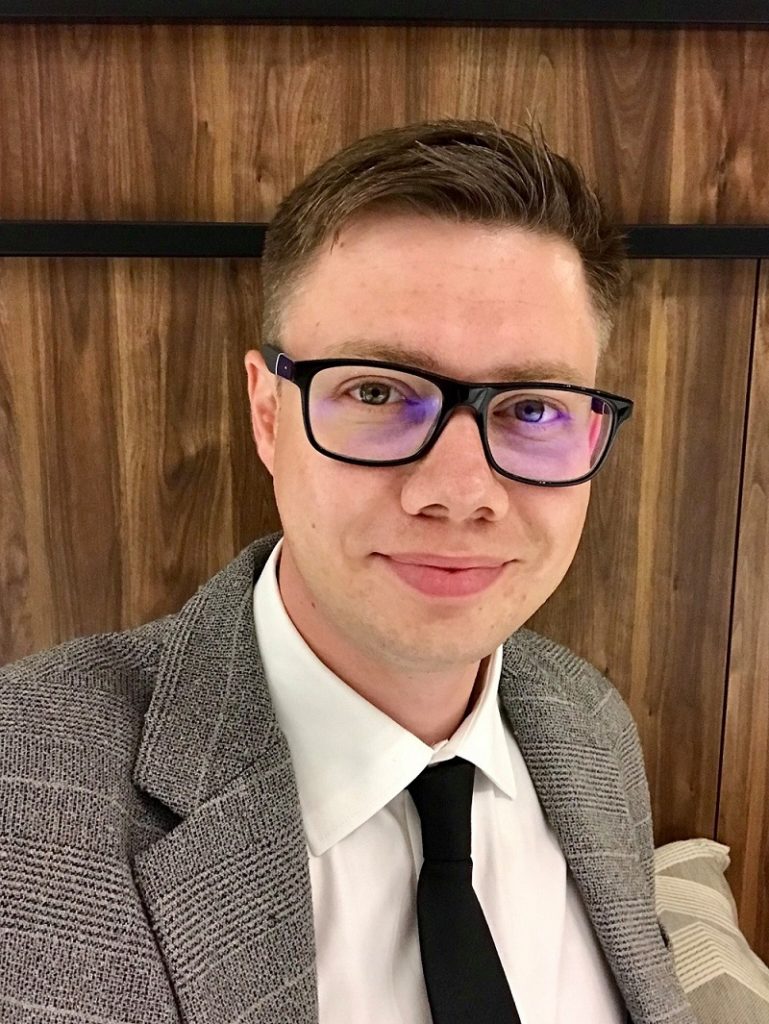 Łukasz Cichocki w hotelu Metropolo w Krakowie